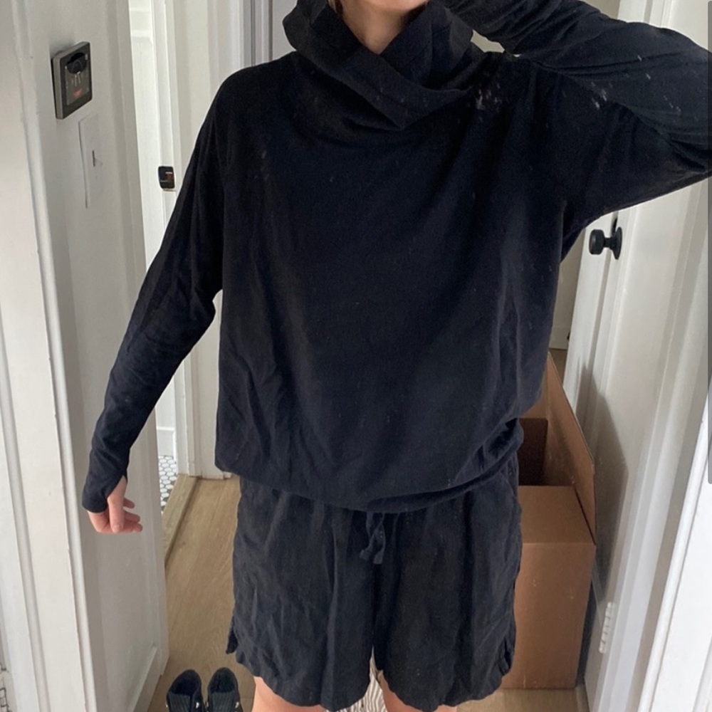Lulu sweatshirt